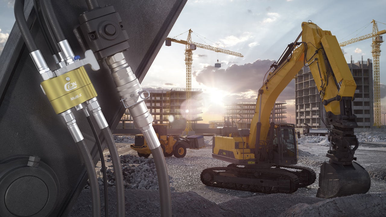Quick coupling solutions for construction machines