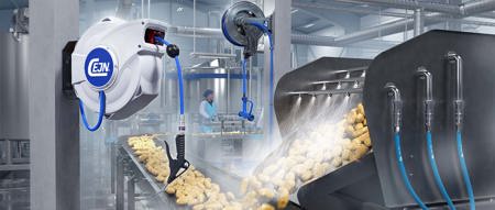 Introducing SafetyReel FS – the food-safe retractable hose reel for compressed air