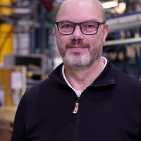 Industrivirksomhed sparer over 40.000 euro om året ved at optimere deres trykluftsystem med lynkoblingsløsninger fra CEJN