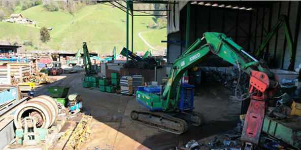 Reinhard Recycling paransi suoritustehoa ja vähensi öljyvuotoja CEJN TLX:n asennuksella